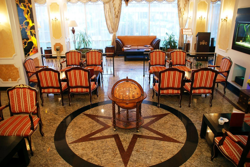 Hotel Prahova Plaza