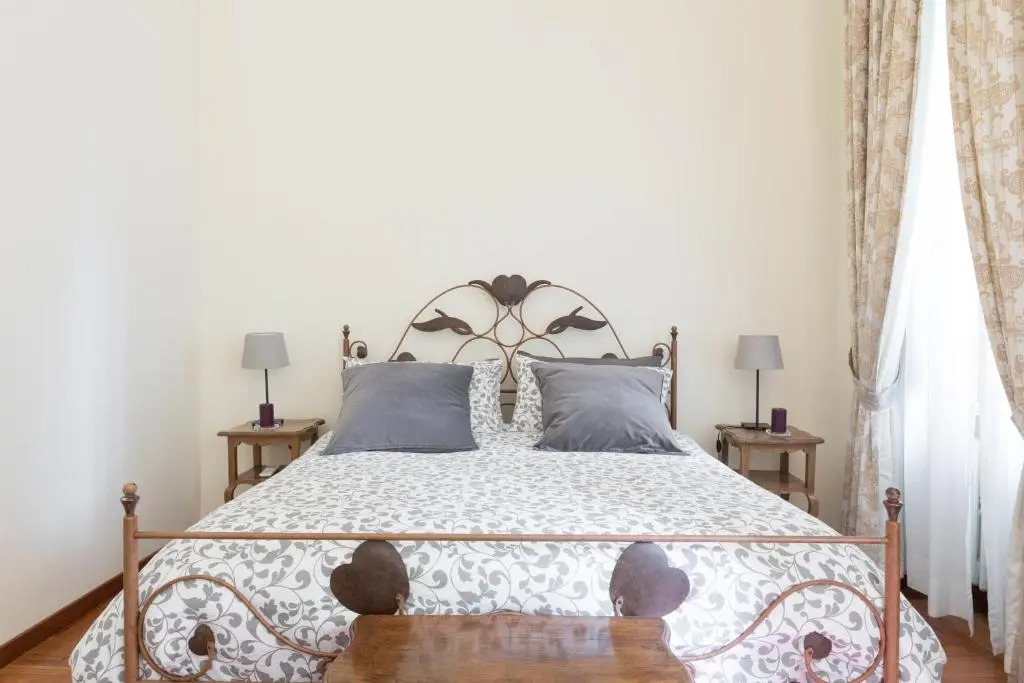 Amazing 4 bedrooms apartment with garden