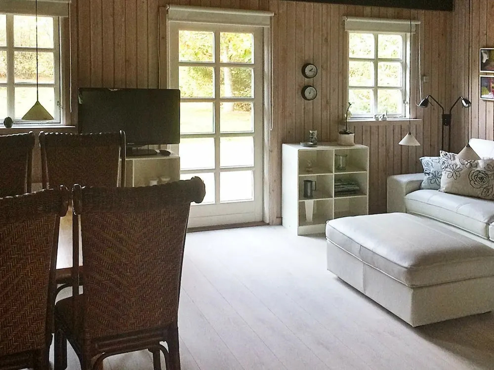 Cozy Holiday Home in Hals near Sea