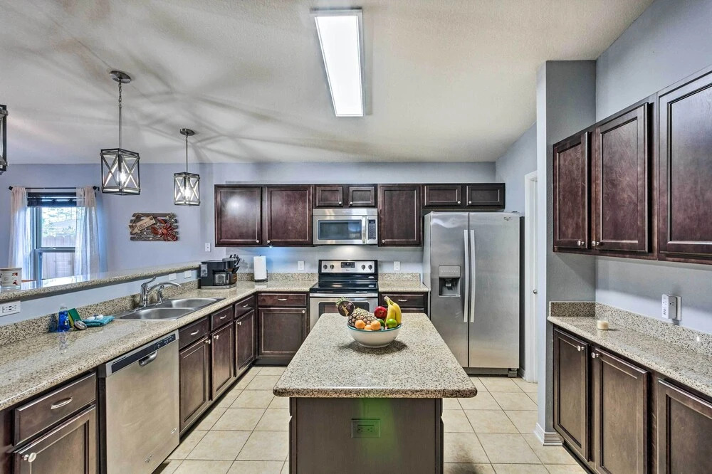 Spacious Navarre Retreat w/ Fenced-In Yard