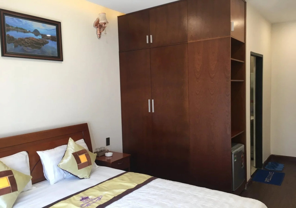 Khách Sạn Triều Dâng