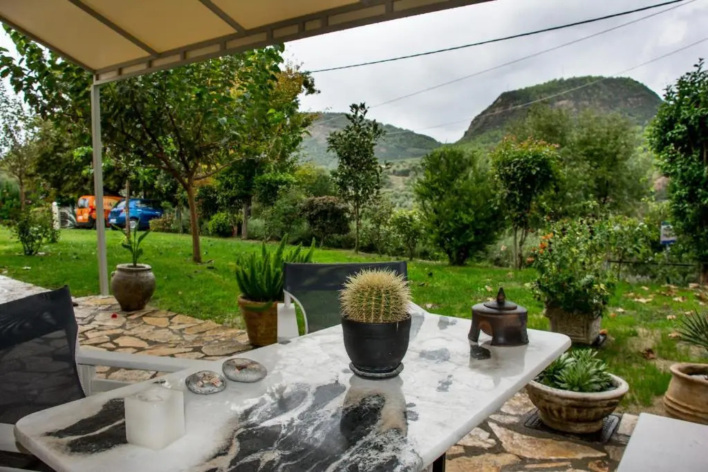 Estia Guest House
