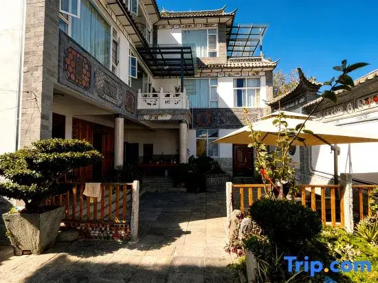 View the sea | Villa· Country · Seascape Art Villa (Dali Erhai Village Pier Store)