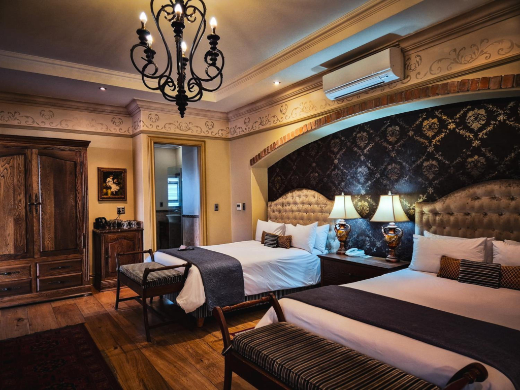 Three Rivers Lodge and Villas
