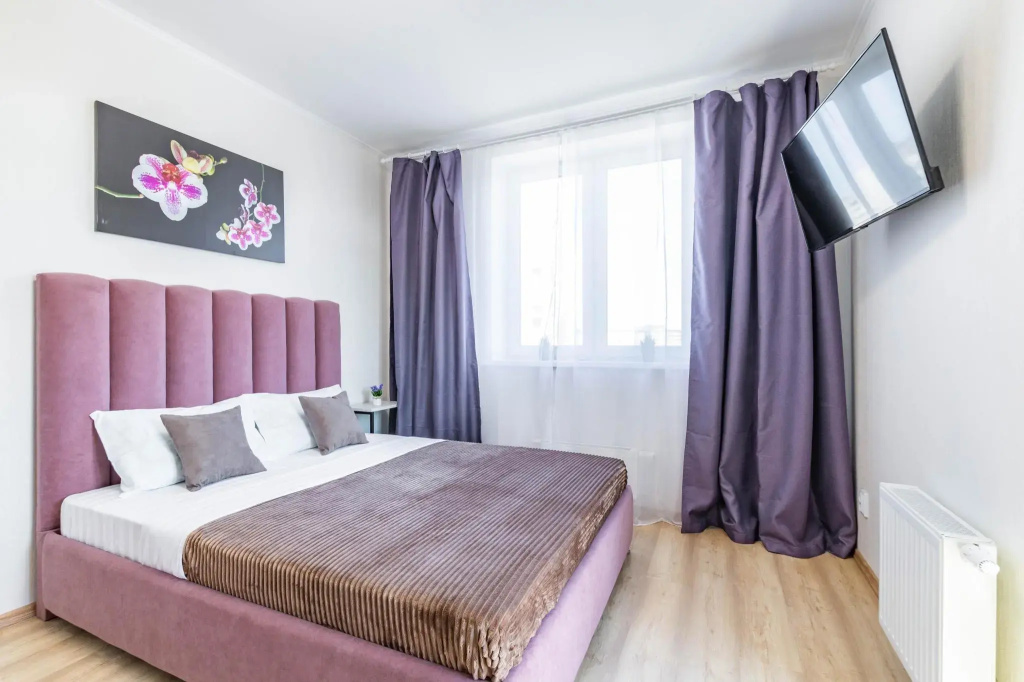 DreamHouse на Крестинского 8