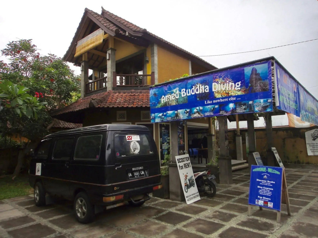 Alami Resort, Restaurant and Dive Center