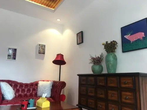 No1 Little Street Guest House