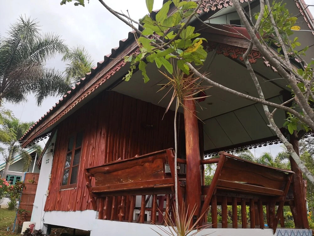 Baan Sampeenong