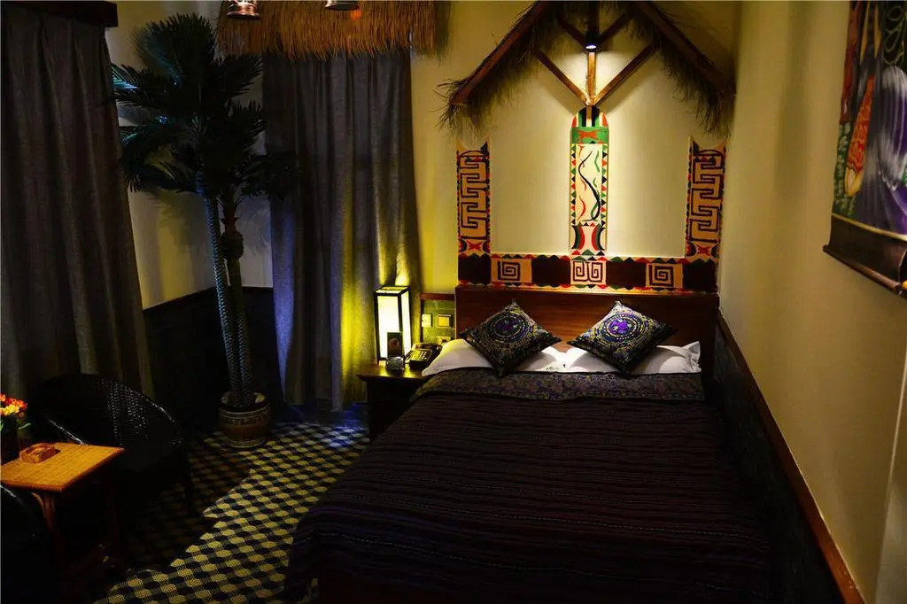 26 Life Hostel Dali
