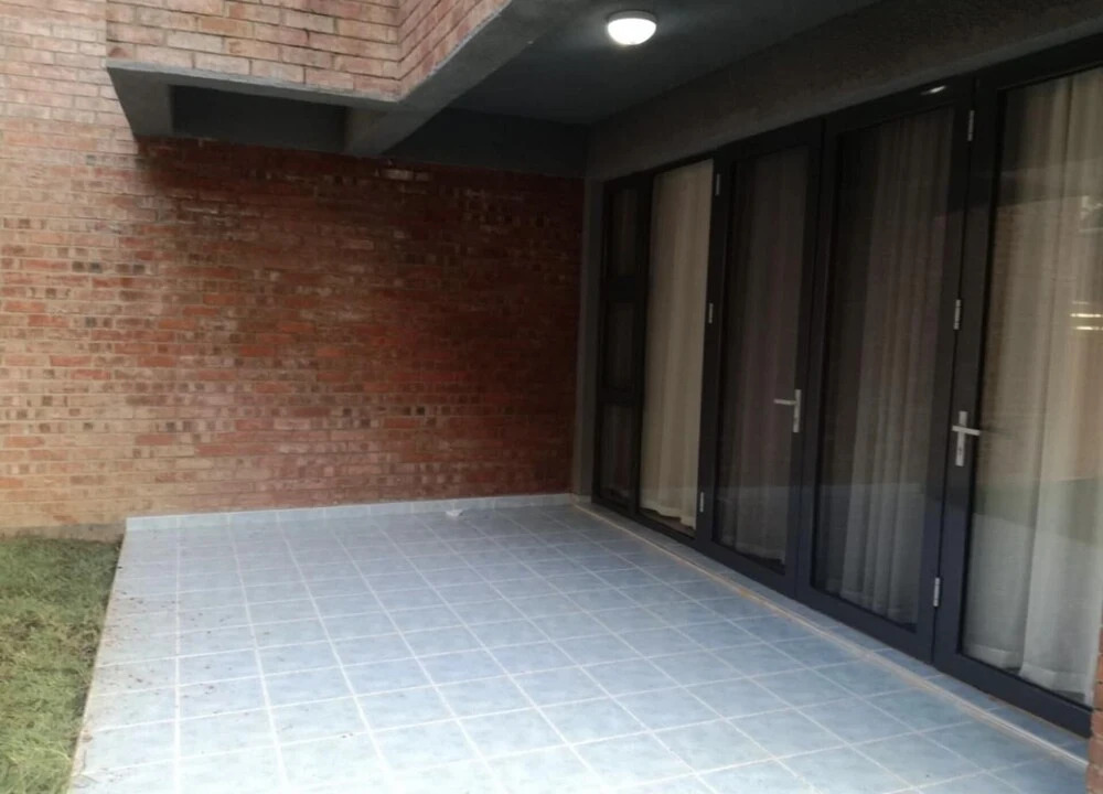 Inviting Stylish 3-bed House With Community Spaces