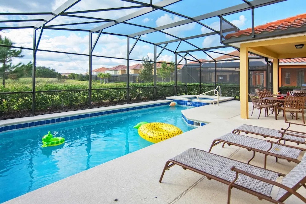 4405 Acorn Ct