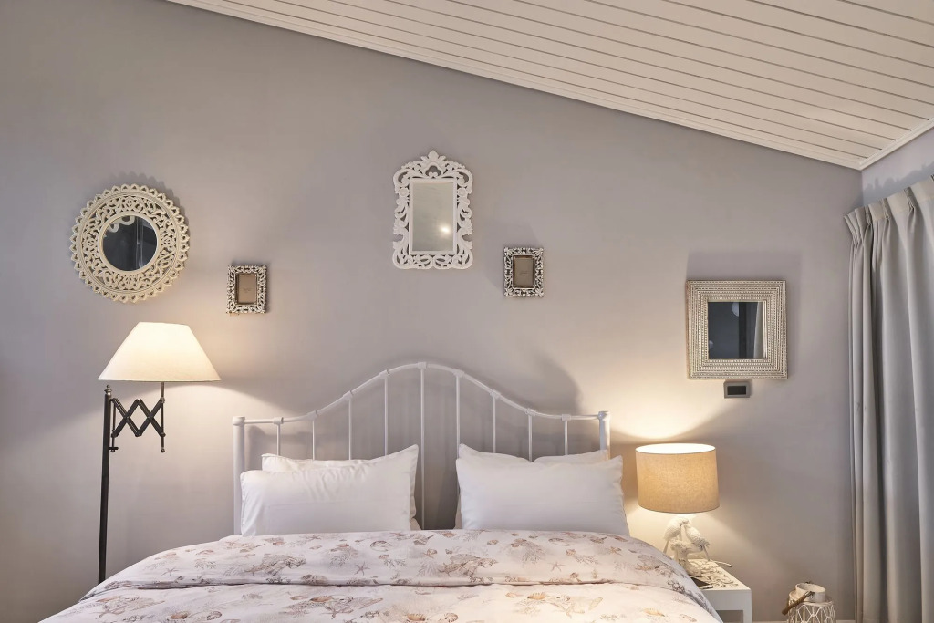 noir B&B