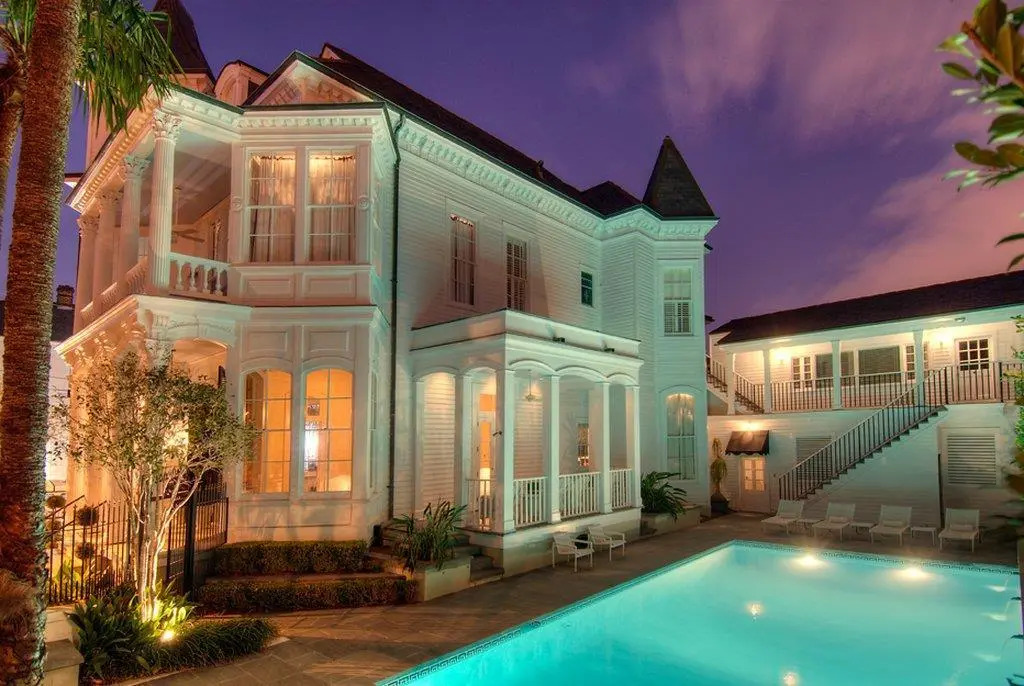 Melrose Mansion