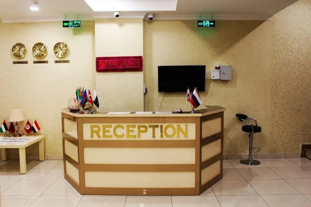Eleon Hotel