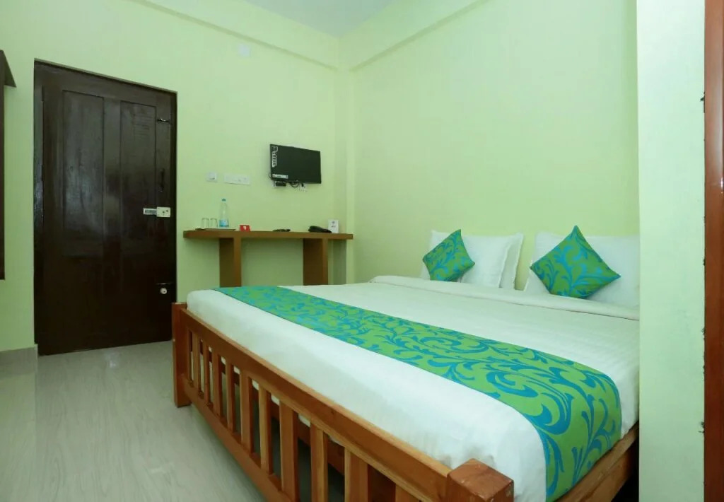 Hotel Periyar Towers by OYO Rooms
