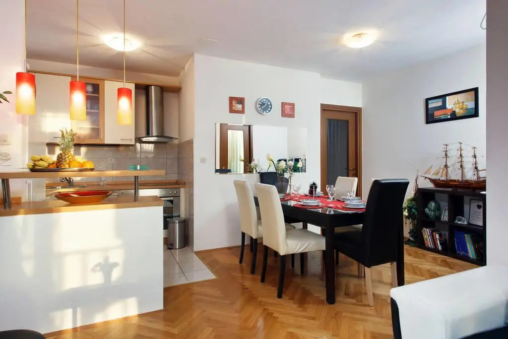 Apartment Lucija