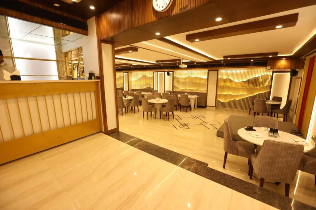 Hotel Lavit Couple Friendly near Faridabad Metro station