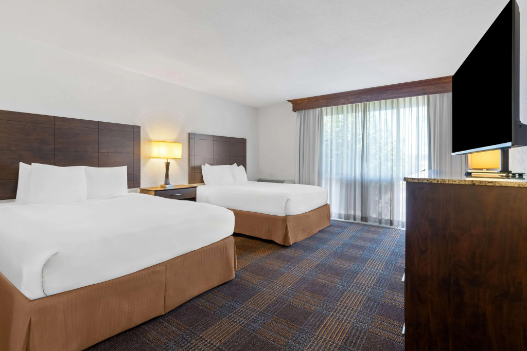 Best Western Date Tree Hotel