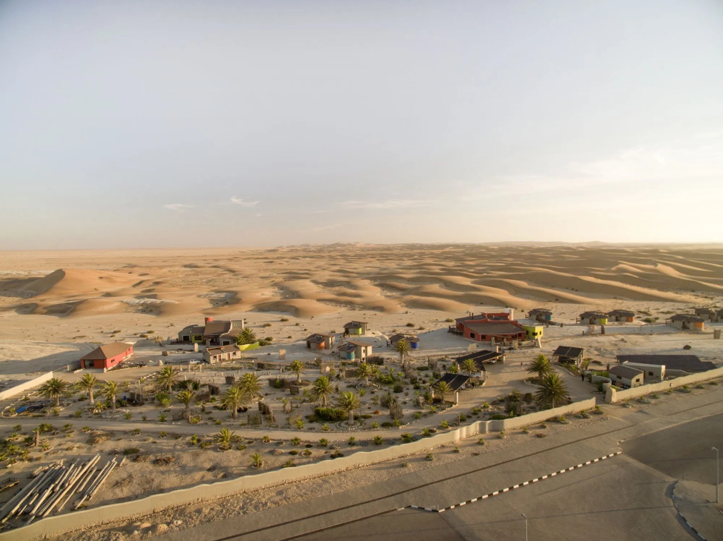 Desert Breeze Lodge