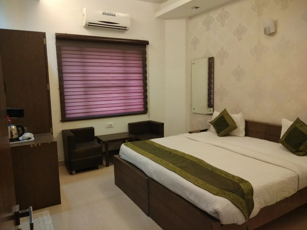 Hotel heaven and Resort