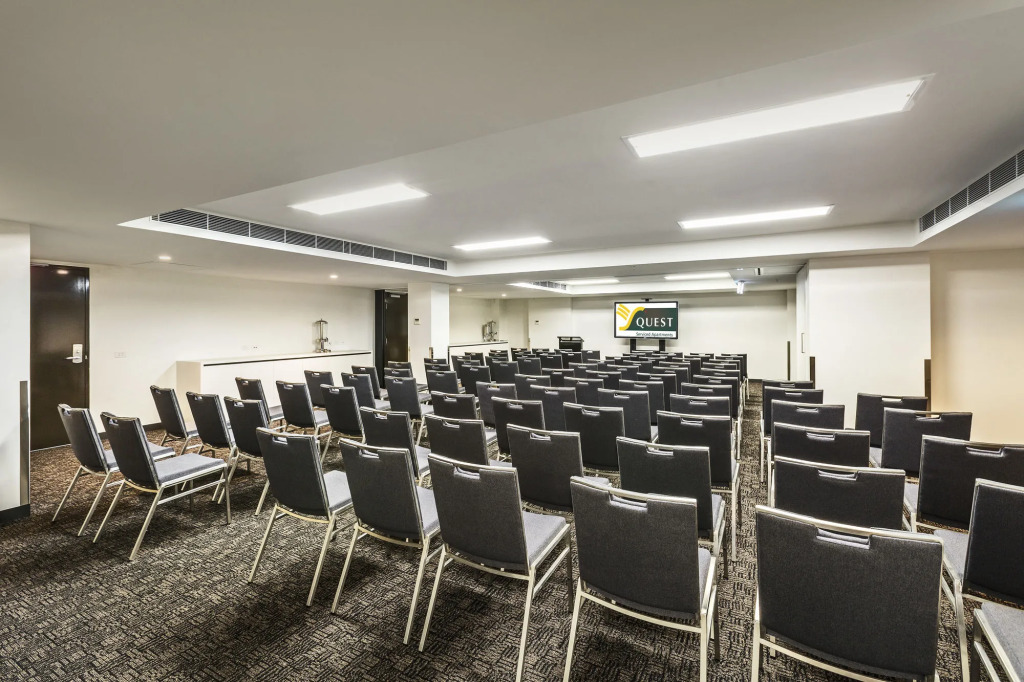 MainStay Suites Abbotsford