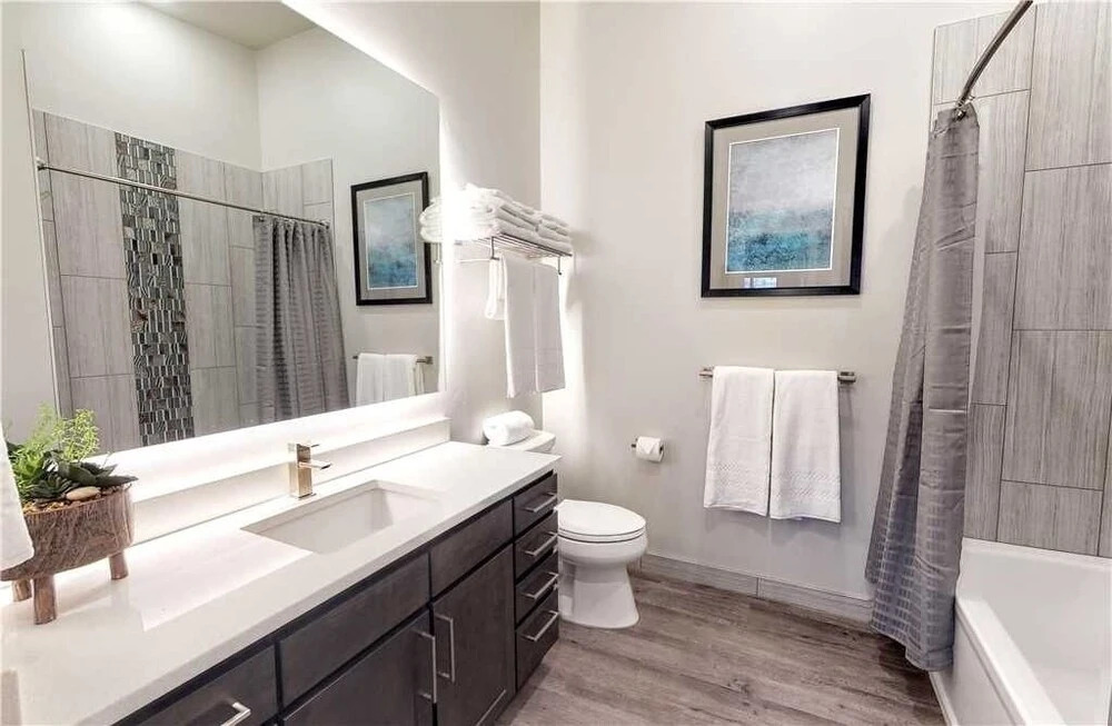 Sage Creek ~ E9 3 Bedroom Condo