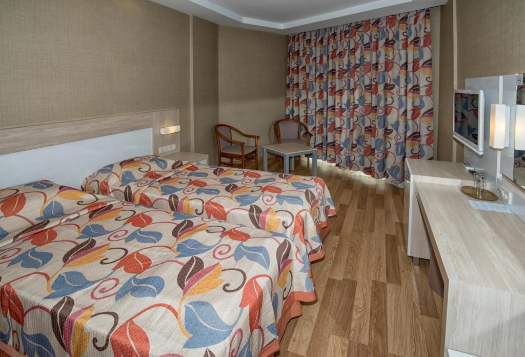 Riviera Hotel & Spa