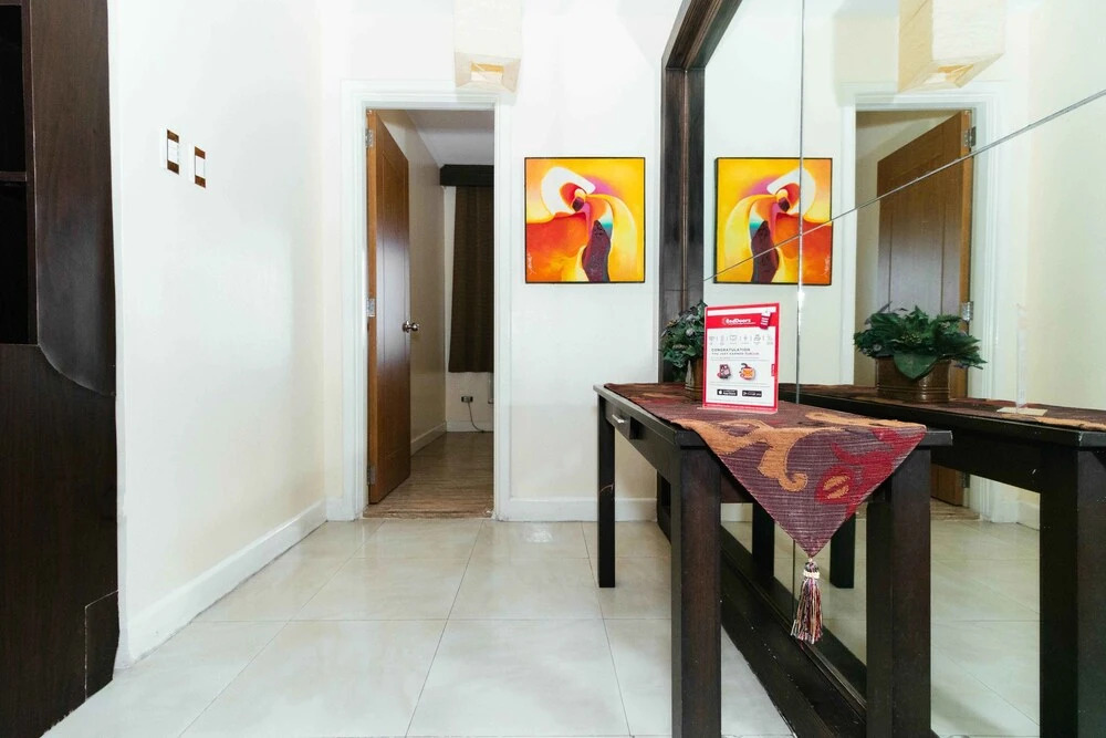 153 Executive Suites