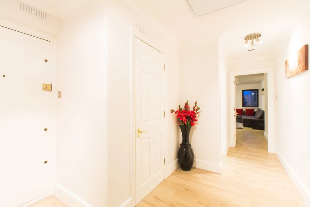 Three Bedroom Limehouse