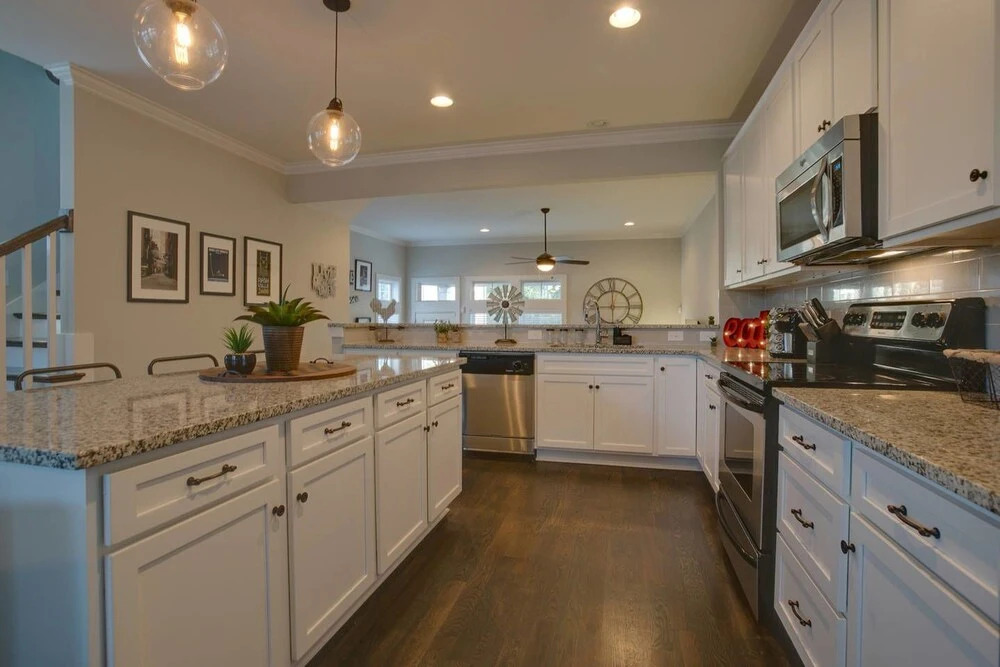 Industrial 3br/2.5ba Home Mins to DT by Domio