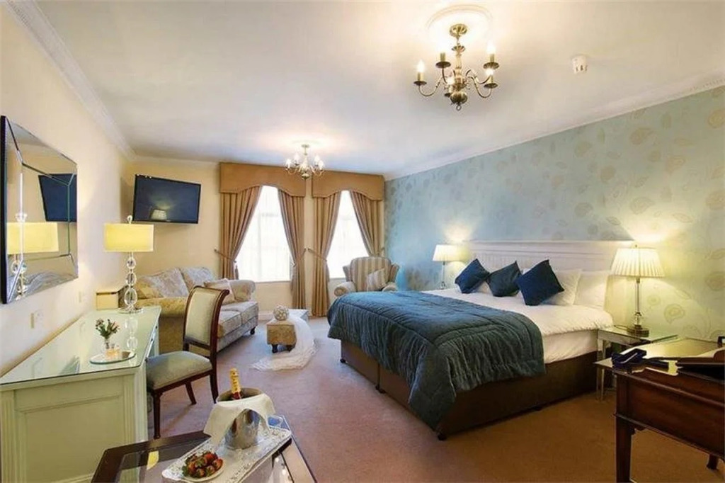 Park Hotel