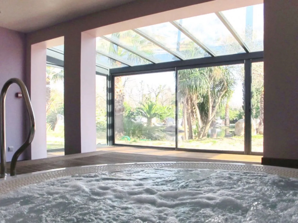 Holiday Home Le Mediterranée - AGL250