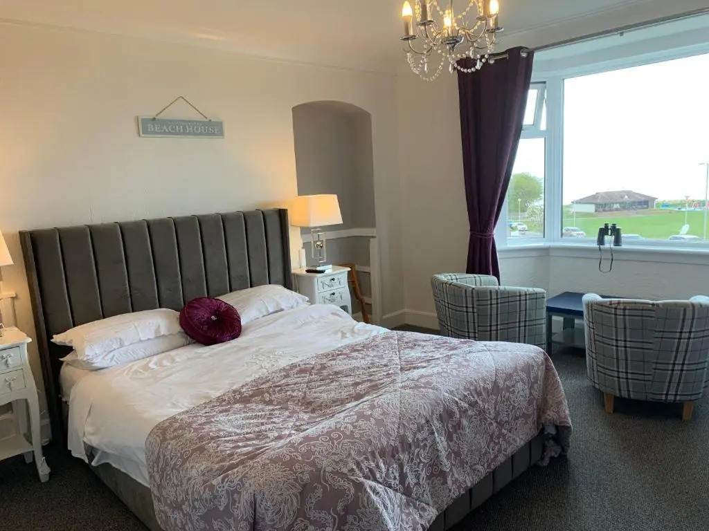 "SUPERB SEA-VIEWS" ROOM only at WETHERBY NAIRN