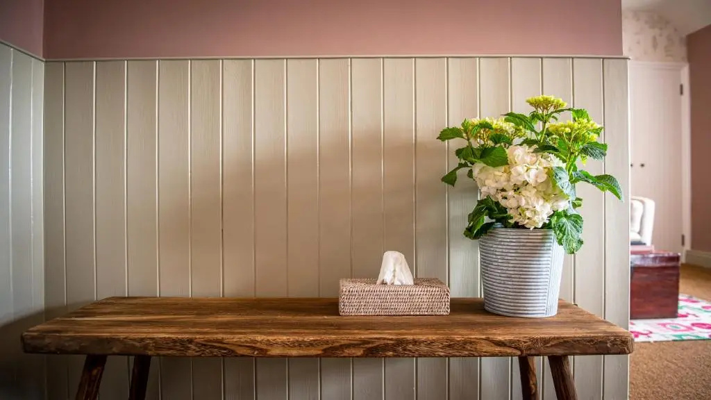 The White Lion Cowbridge