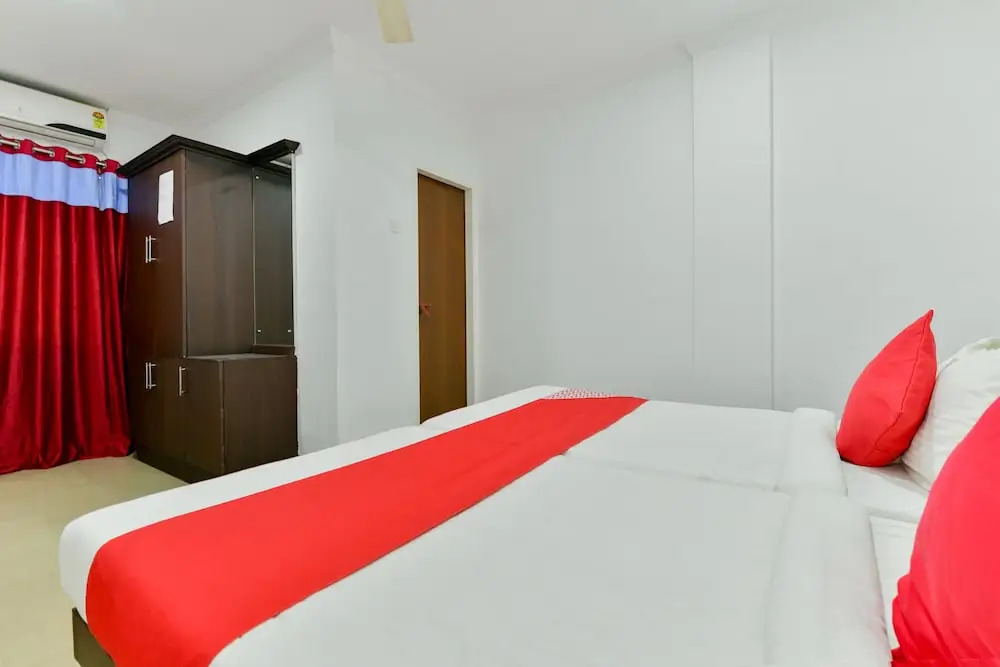 OYO 16532 Anchor House Hotel