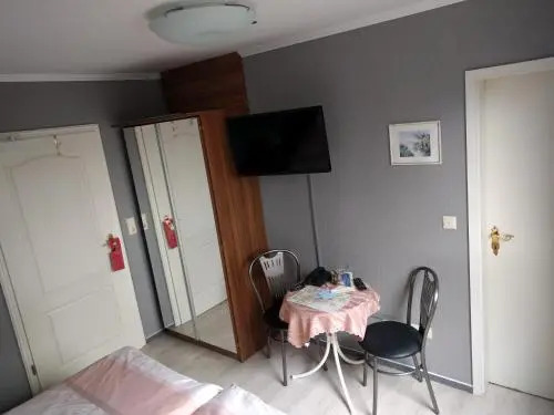 Pension-Marion
