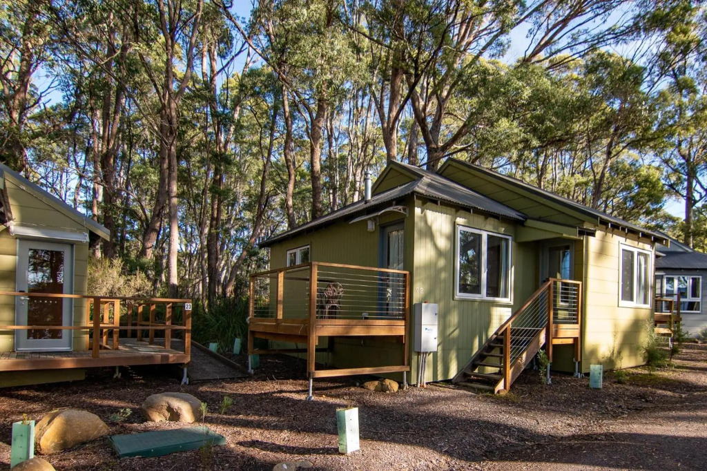 Lake St Clair Lodge