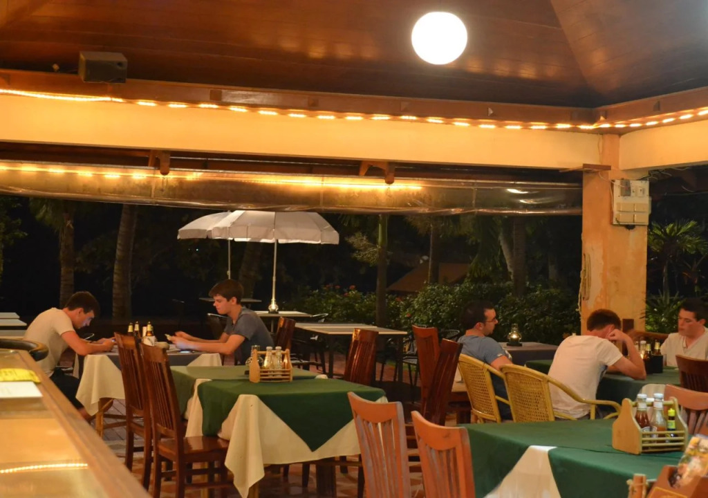 Palm Island Hotel