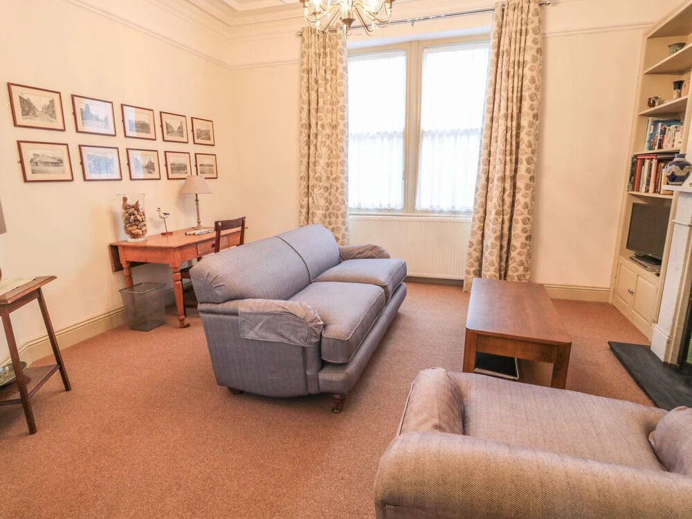 St Elmo's Apartment