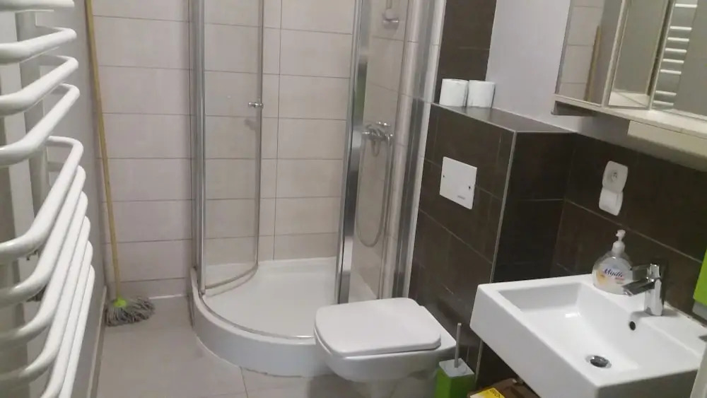 Wroclov Hostel