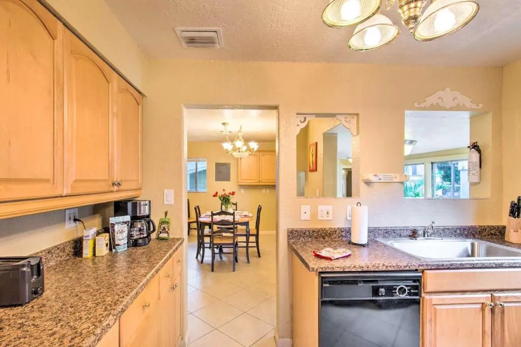 Quiet House on WPB