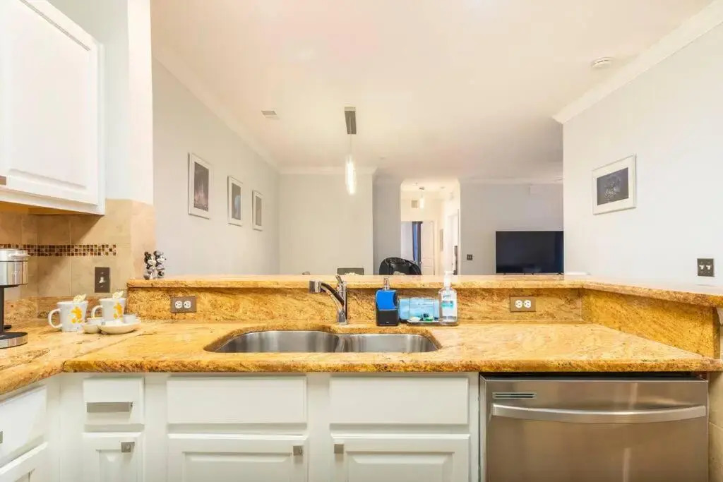 Apartment 3 BR in Tuscana Resort , 15" from Disney