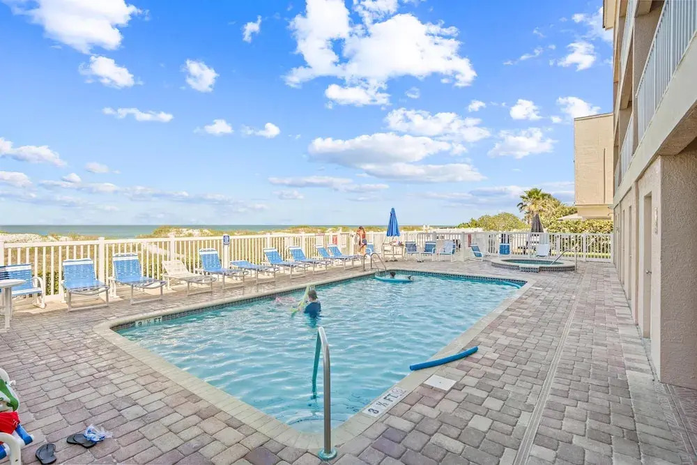 Oceanside 302