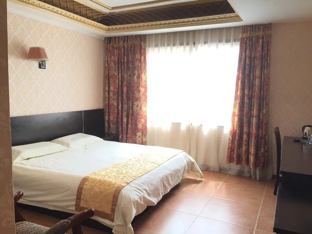 Qingdao Huangjia Garden Business Hotel