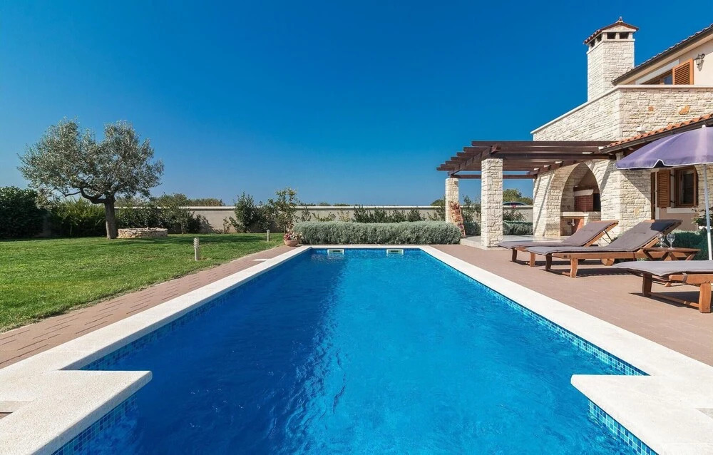 Nice Home in Vodnjan With Wifi and 4 Bedrooms