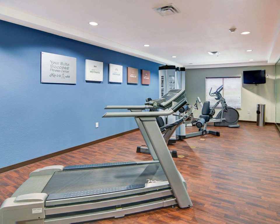 Quality Suites Near Cedar Creek Lake