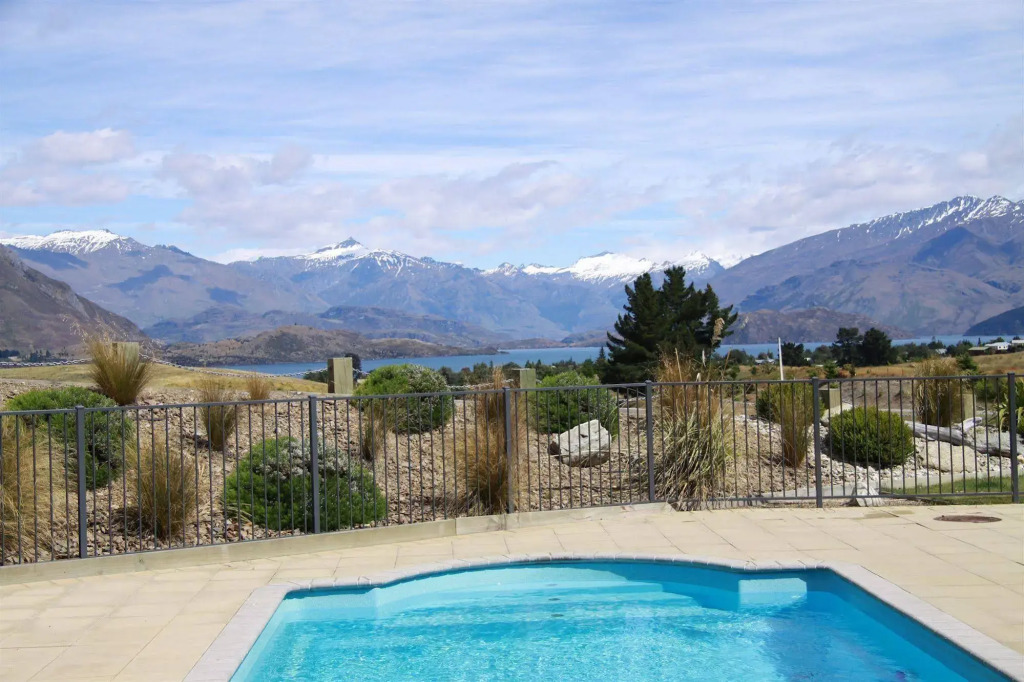 Alpine Resort Wanaka THC Hotels and Resorts