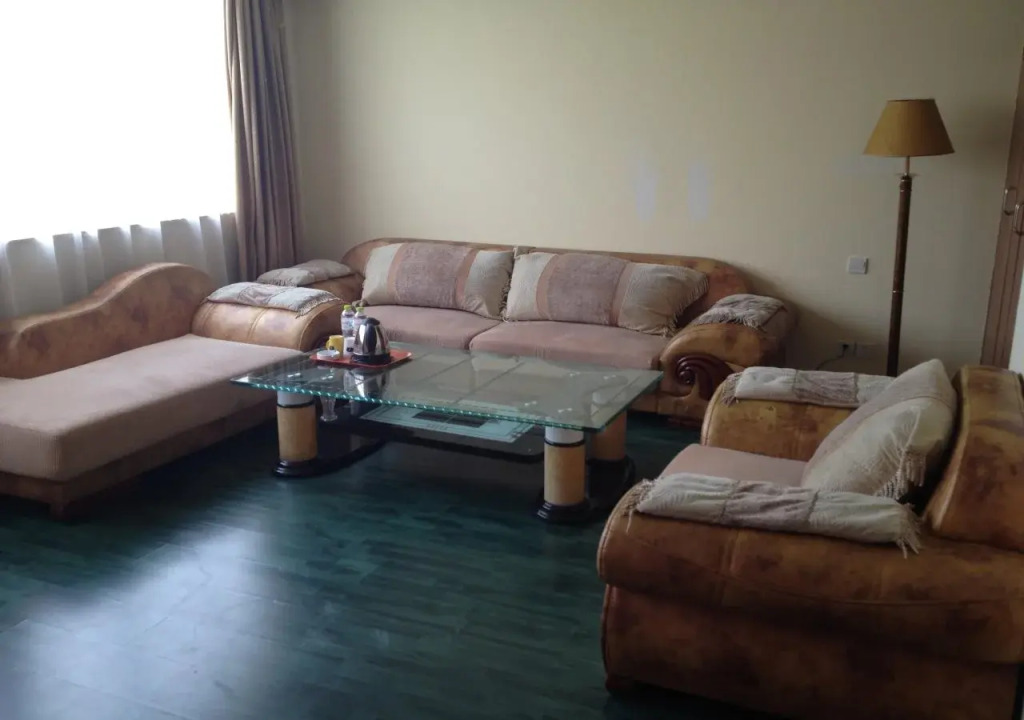Home Inns Shanghai Caohejing Zhonghuan Caobao Road Branch