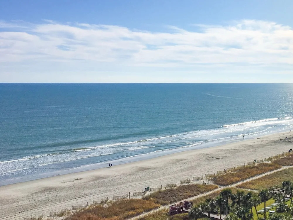 New Listing! Beachside W/ Hot Tub & Pools 1 Bedroom Condo