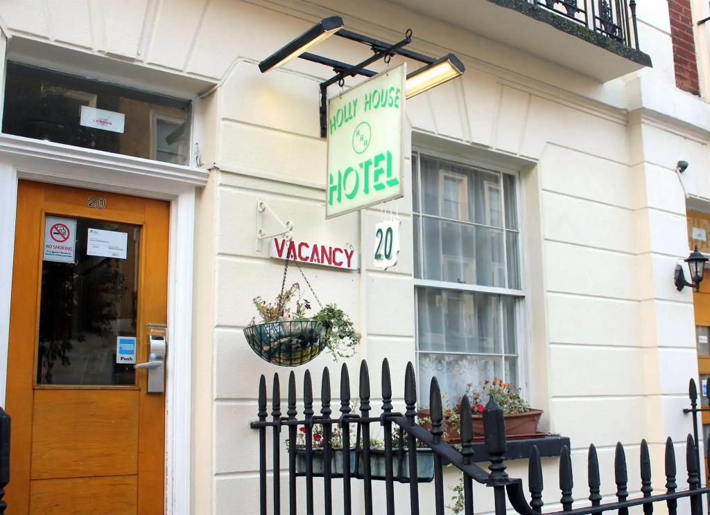 Holly House Hotel